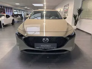 Mazda 3 2.5 140PS Exclusive-line Matrix LED Bose 360°