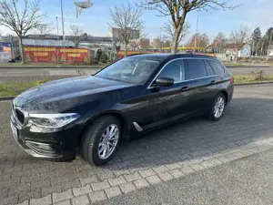 BMW 520 BMW 520d xDrive SportLine HUD+ACC+360+STNDH+TLeder