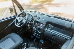 Aixam Others E-Truck Pritsche weiß Bild 4