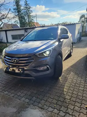 Hyundai SANTA FE blue 2.2 CRDI 4WD Automatik Family+