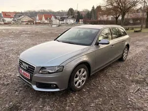Audi A4 Avant Automatik ORG 117Tkm Motor Neu Gewähr