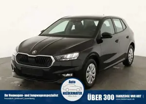 Skoda Fabia 1.0 TSI Selection, Tempomat, Park, Winterpaket, Sm