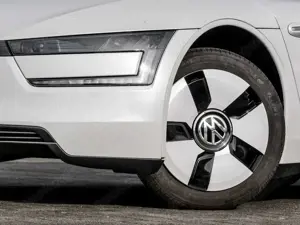 Volkswagen XL1 SAMMLERSTÜCK DSG LED Navi Klima Alcantara Bild 5