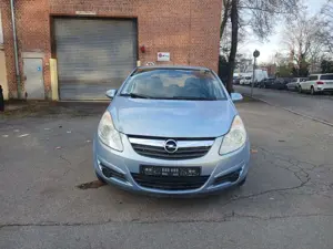Opel Corsa 1.2 Scheckheft, Einparkhilfe, Klima