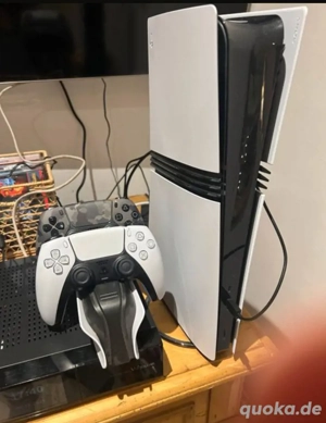 PlayStation 5 Pro mit 2 TB mit zubehor 