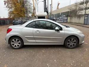 Peugeot 207 CC Cabrio-Coupe Sport