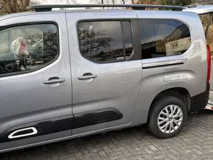 Citroen Berlingo Berlingo XL BlueHDi 130 EAT8 SHINE