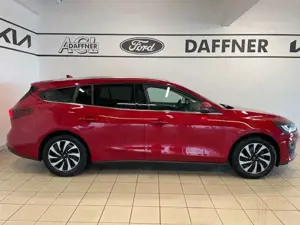 Ford Focus Turnier Titanium MHEV LED Kamera Tempomat Bild 3