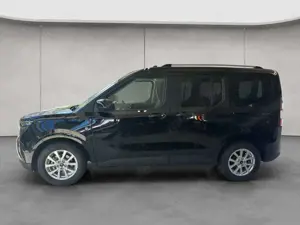 Ford Tourneo Courier 1.0 EcoBoost TITANIUM 92 kW, 5-tür Bild 2