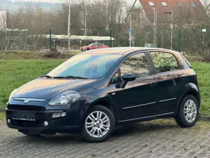 Fiat Grande Punto 1.2 8V Dynamic guter Zustand Tüv