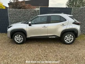 Toyota Yaris Cross 1.5 HEV Elegant Bild 3