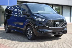 Ford Tourneo Custom L2H1 Titanium X 4x4 Vollausstattung Bild 5
