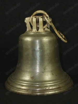 1938 datierte RAF Scramble Glocke. Größere Größe. Mit Original Kleiderbügel