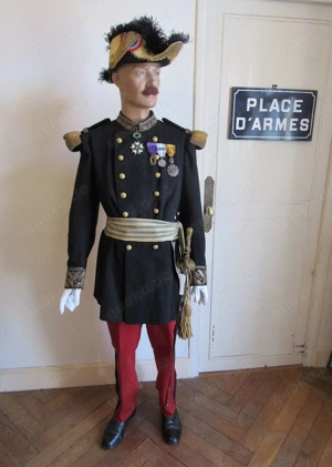 Lot uniforme bicorne grande tenue mle 1872 officier general belle epoque 1900