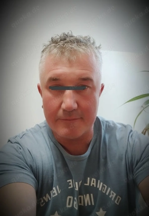 Suche die ganz normale feminine Frau