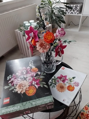 Lego Botanical Set pretty pink bouquet
