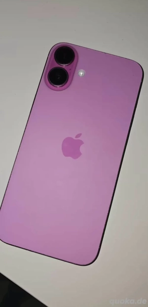 iphone 16 plus in pink