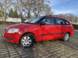 Skoda Fabia Kombi, AHK, Klima 1-Hand Bild 5