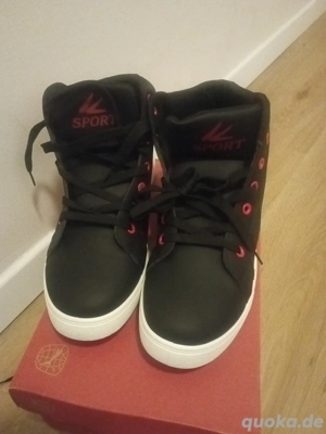 Sportschuhe 