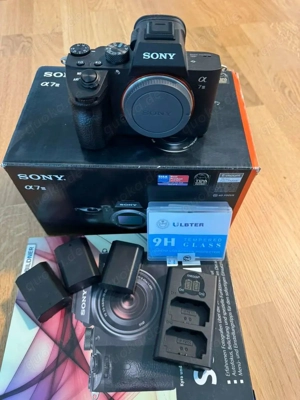 Verkaufe meine Sony A7 III mit knapp 10.000 Auslösungen ins sehr schönem Zustand wegen Systemwechsel
