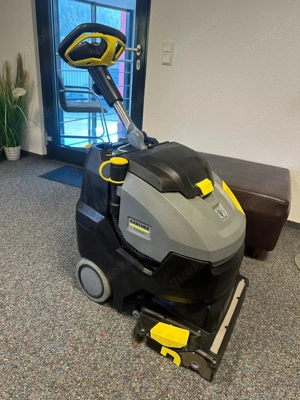Kärcher BR 4522 C Bp Pack Scheuermaschine wie NEU, zwei Walzen Bateriebetrieben