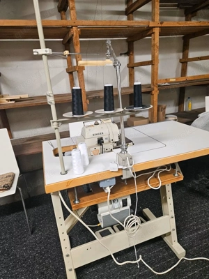 Singer Industrie Nähmaschine Typ 2431