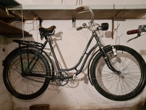 Oldtimer Damenfahrrad Wanderer