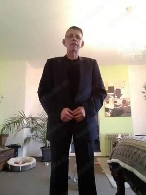 Mann 55 sucht Frau wo auch Spaß haben möchte 