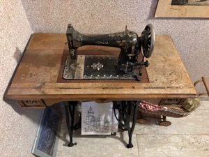 Nostalgische Deko-Nähmaschine 