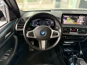 BMW X3 iX3 Impressive*M-PAKET*PANO*HEADUP*MEMORY*HK* Bild 4