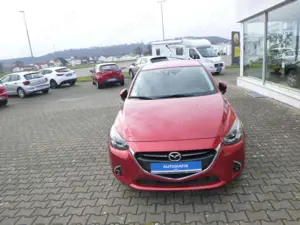 Mazda 2 SKYACTIV-G 90 Automatik, 1. Hand, Winterräder, TÜV Bild 2