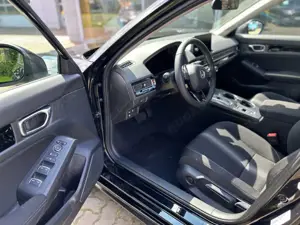 Honda Civic e:HEV 2.0 i-MMD Hybrid Elegance Bild 5