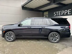 Cadillac Escalade 6.2 V8 ESV Sport Platinum EU-Navi AHK Bild 3