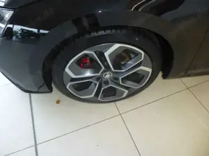 Skoda Octavia Combi RS Plus 4x4 Bild 2