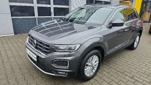 Volkswagen T-Roc Style AHK/PDC/SHZ/Navi/LED/MFL