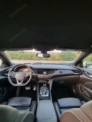 Opel Insignia Insignia Sports Tourer 2.0 Diesel Aut. Edition Bild 5