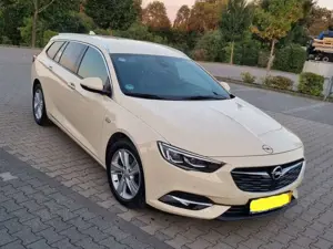 Opel Insignia Insignia Sports Tourer 2.0 Diesel Aut. Edition Bild 2