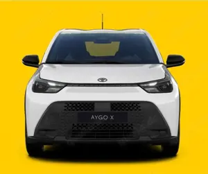 Toyota Aygo X Pure +Voll-Hybrid 0,99 % Finanzierung Bild 3