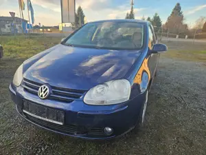 Volkswagen Golf Tour .Motor schaden.nicht fahrbereit.