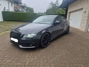 Audi A4 A4 2.0TFSI 230PS S4Optik Tüv09.27 sehr viel Neu