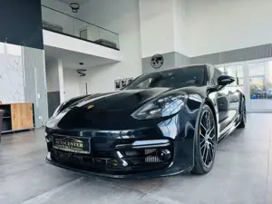 Porsche Panamera Turbo S Executive Lang Pano STHZ VOLLL