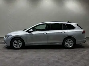 Volkswagen Golf Variant Life 2.0 TDI DSG | LED NAVI DAB ACC Bild 3