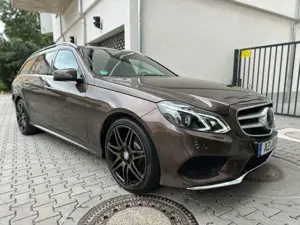 Mercedes-Benz E 500 E-Klasse T-Modell T 7G-TRONIC Avantgarde