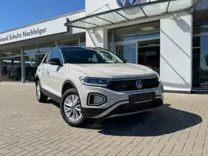 Volkswagen T-Roc Life 1.5l TSI RFK AHK NAVI ACC Bild 2