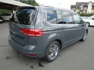 Volkswagen Touran 1.5TSI DSG People/LED/AHK/Navi/AppConnect Bild 4