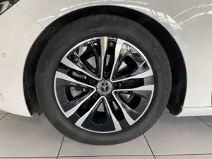 Mercedes-Benz B 200 Progressive Line Advanced Totwinkel Winter Bild 4