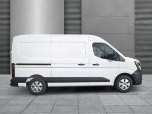 Renault Master Bild 2