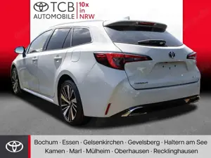 Toyota Corolla TS 1.8 Hybrid Teamplayer NAVI DAB SHZ KAMERA ALU DAB KLIMA ANDROID APPLE Bild 2
