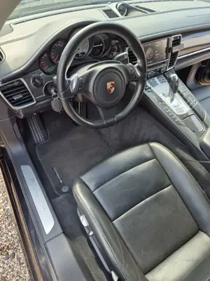 Porsche Panamera 4S PDK GTS Sportpaket Carbon, Klappenauspuff Bild 4