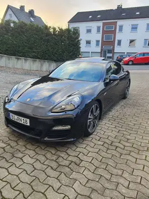 Porsche Panamera 4S PDK GTS Sportpaket Carbon, Klappenauspuff Bild 2